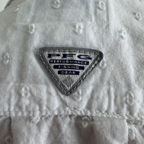 Columbia - White Button Down Shirt - Picture 9 of 12